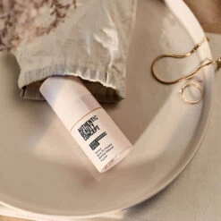 Spray Poudre Résultat Nat Authentic Beauty Concept 12g -Magasin De Produits Capillaires spray poudre authentic beauty concept 24372.1693399641